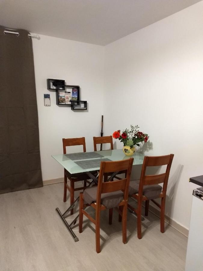 Le Petit Nid Apartman Montgaillard  Kültér fotó